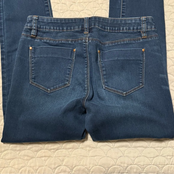 a.n.a. Denim Jeggings, Size 27 / Size 4, like new! - Picture 4 of 6